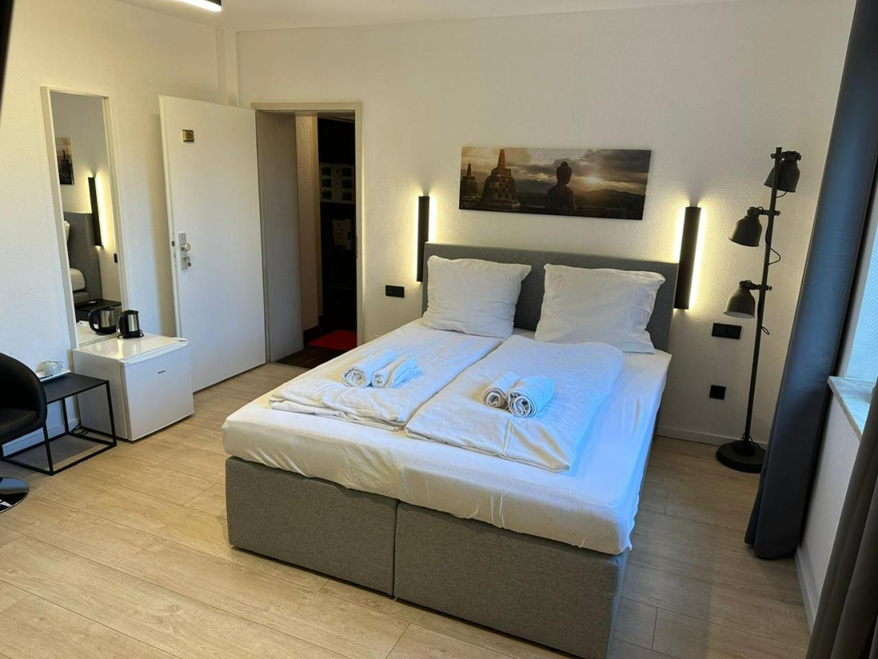Hotel "Dream In" Heiligenhaus Dış mekan fotoğraf